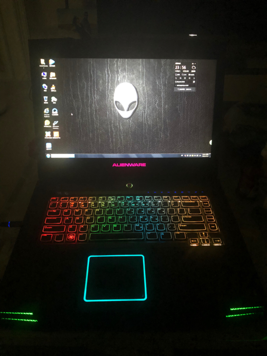 出售一台成色一般的外星人笔记本 M15X ...