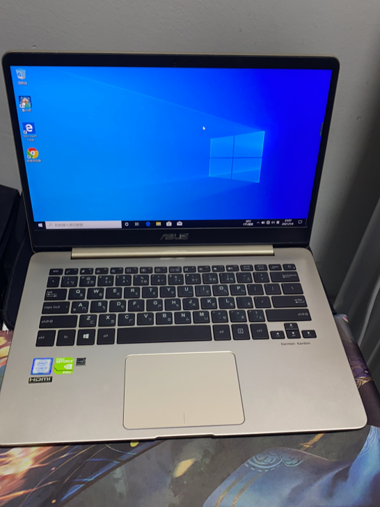 华硕i5-7代940独立显卡超薄笔记本，型...