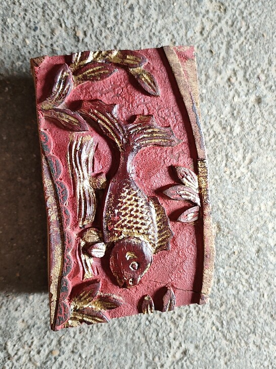 裁边小鱼板特价28不包邮出，二手旧物木雕花...