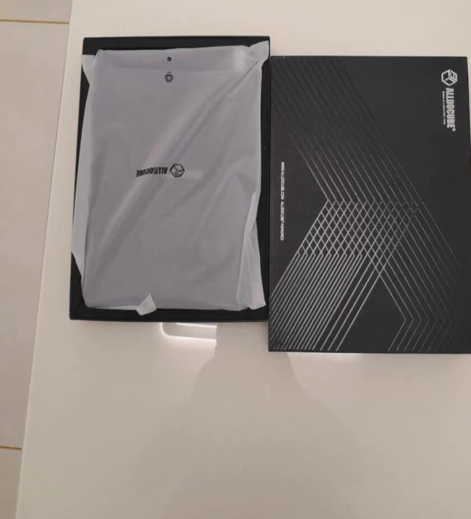 出闲置一台酷比魔方iplay40 本来买给...