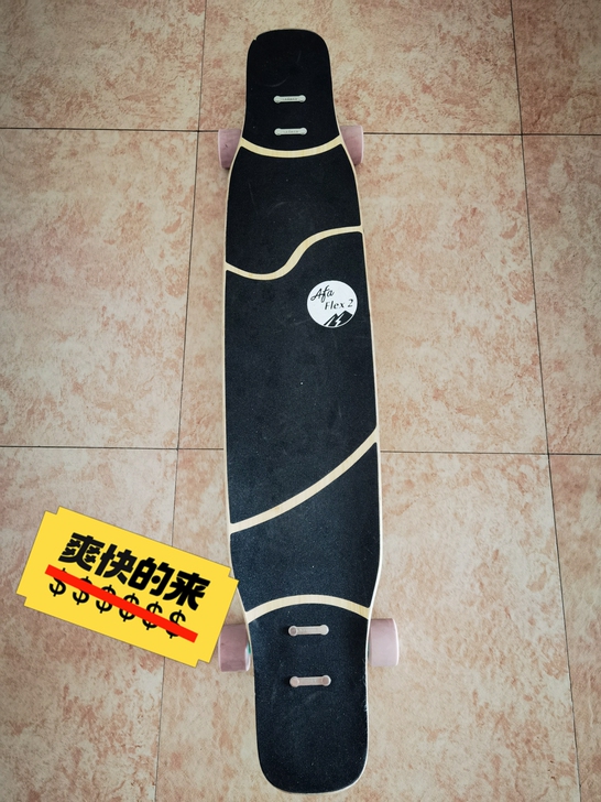 知更鸟长板配置如图99新 三月入的 在家踩...