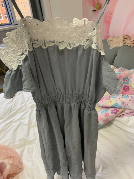 裙子就穿了2次，出闲置