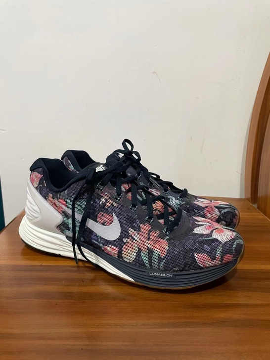 正品耐克登月6LunarGlide 6 黑...