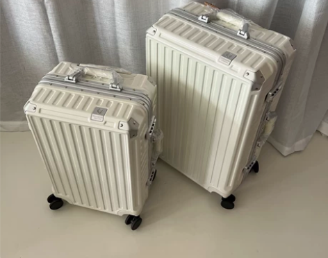 Roaming/漫游20寸登机箱24寸密码...