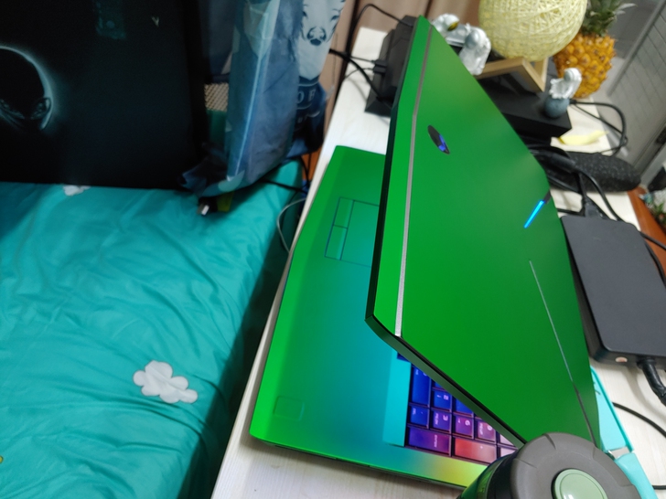 外星人M17XR6 高端金属游戏本
