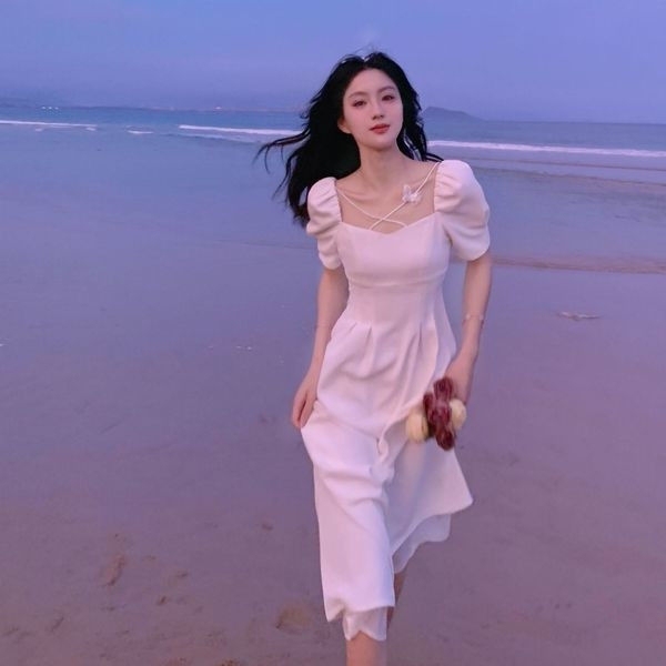 森系连衣裙女夏装高档温柔风长裙白色法式初恋...