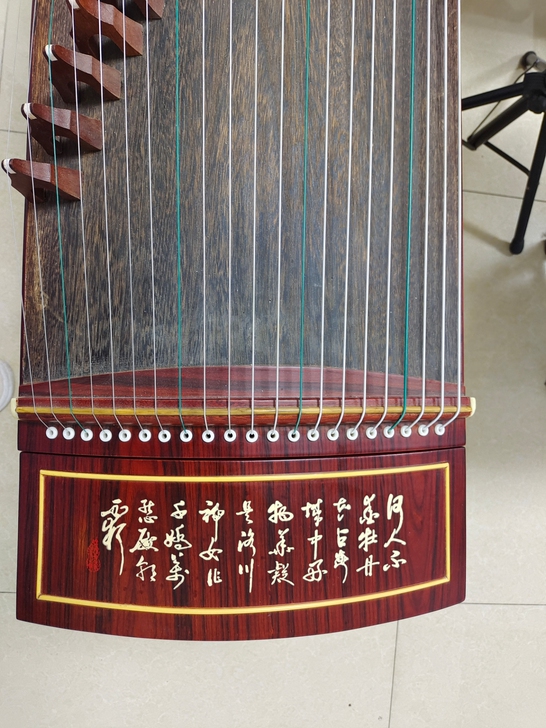 玉振古筝，8成新，原件2000多，现在60...