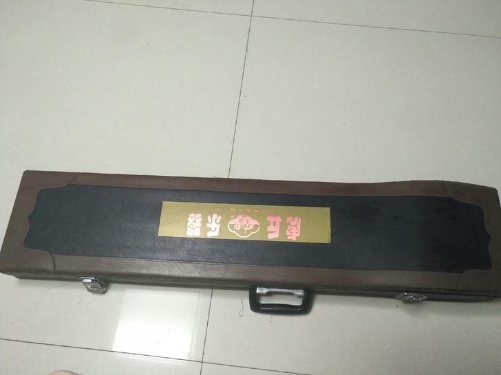 闲置苏州虎丘二胡，有需要的朋友请和我联系