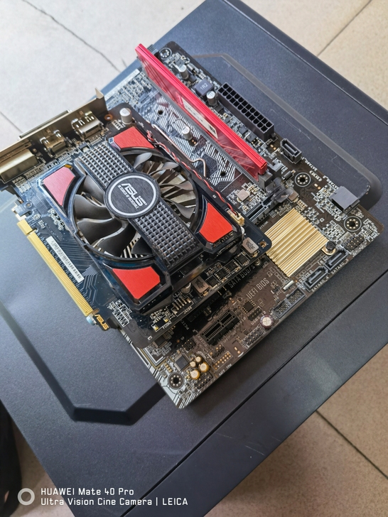 i5 7500 cpu一个，780元，单卖...