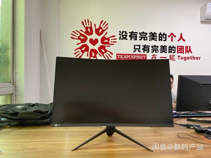 求购一台24寸无边框显示器，有的联系。