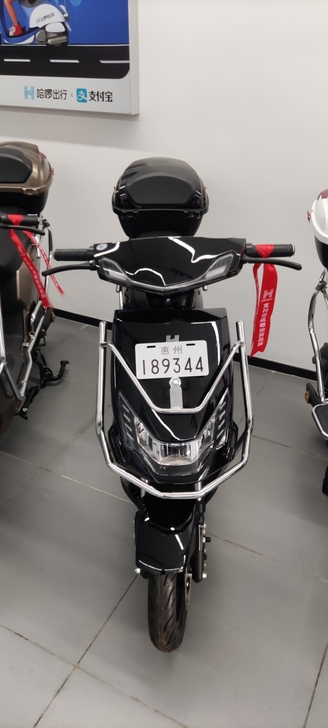 哈啰智能电动车,60V20A大电池,70~...
