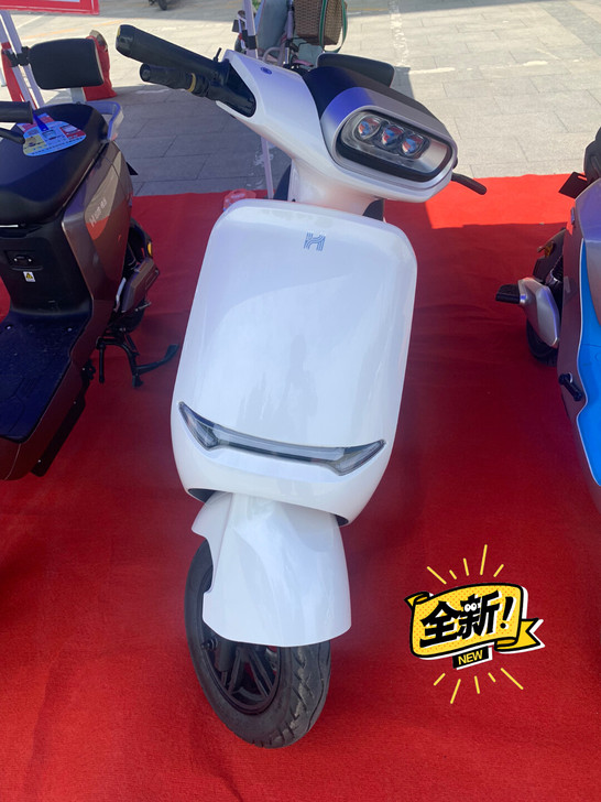 哈啰智能电动车A80