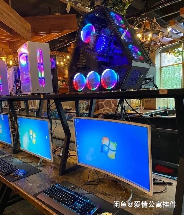 网咖关门了，处理95新台式电脑主机和显示器...