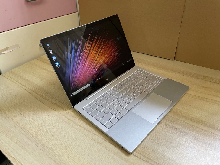 无边框一体化超级笔记本 小米tm1607笔...