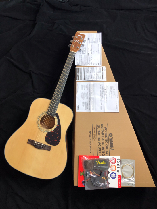 琴行倒闭.全新雅马哈f600f310吉他雅...