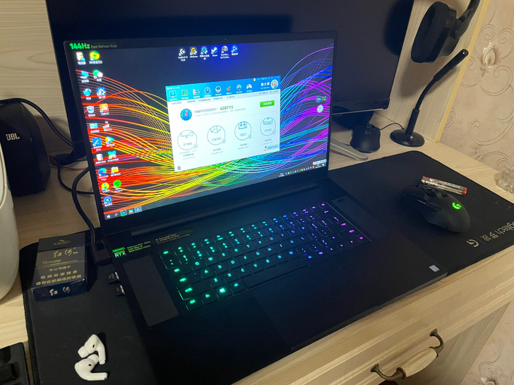 雷蛇灵刃pro17 rtx2070 17....