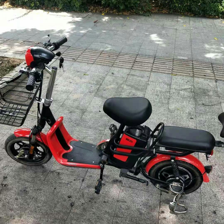 爱玛锂电电动车