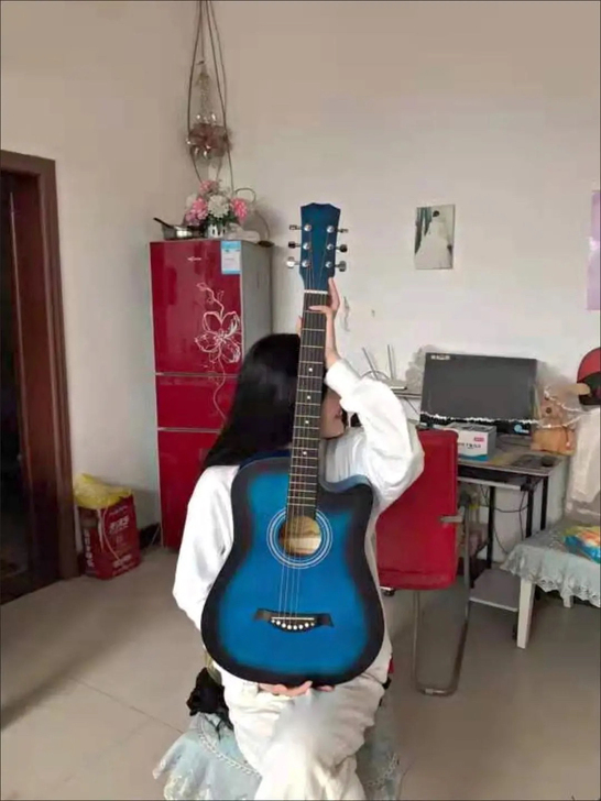 吉他!!!贱卖了!
