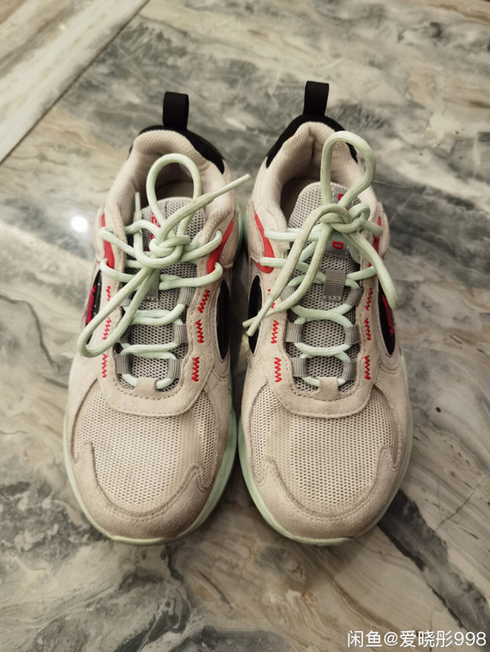 361度老爹鞋,尺码36,女儿穿太小,没穿...