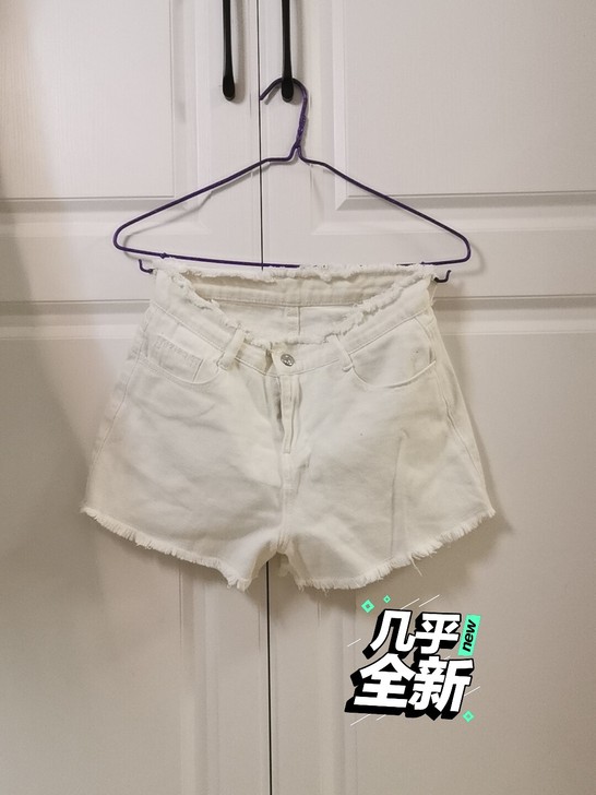 品牌型号 女士短裤新旧程度 9新