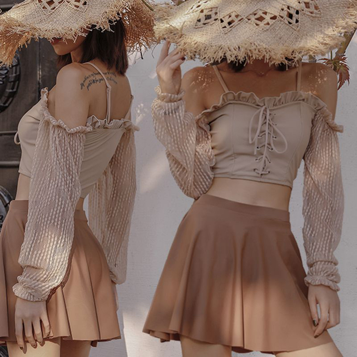 全新泳衣，正常体重都能穿，买回来看着感觉一...