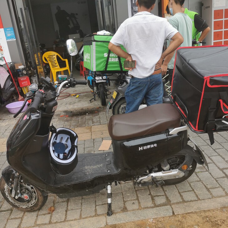 哈啰电动车，入手时5400+，现在因为回家...