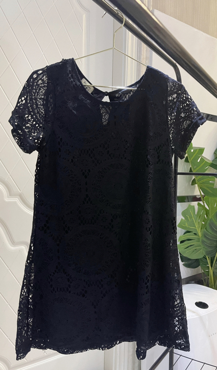 两件包邮全新吊牌齐全黑色蕾丝双层连衣裙尺码S