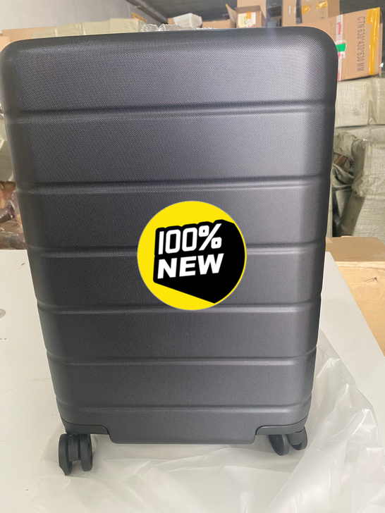 小米20寸旅行箱黑色款，箱体全新，仅包装磨...