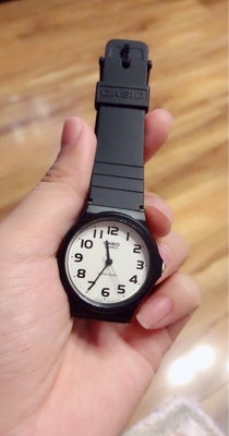 日本采购卡西欧小黑复古学生党男女手表生日礼...