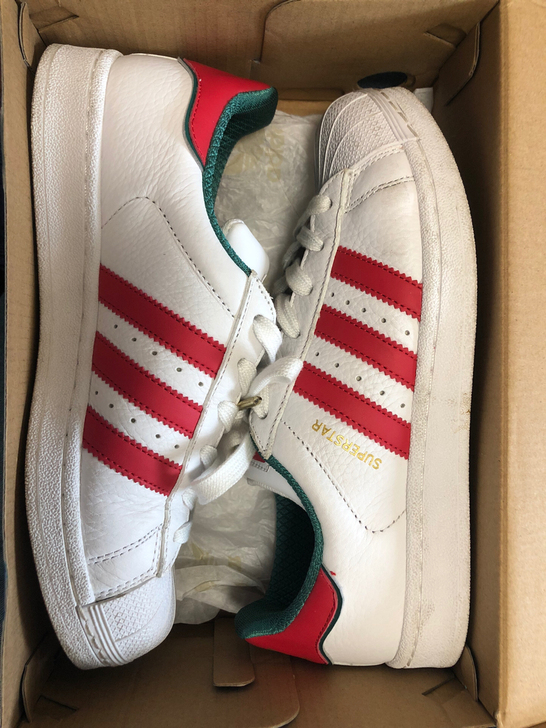 Adidas贝壳鞋圣诞节配色 红尾绿内衬3...