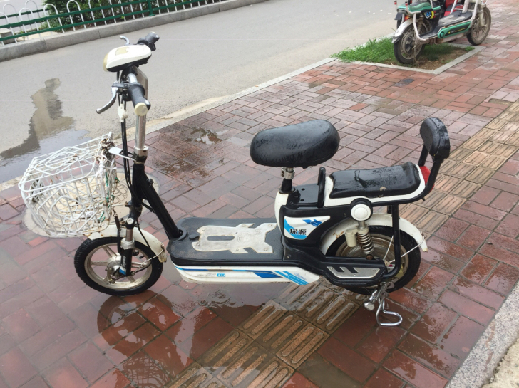 二手绿源电动车