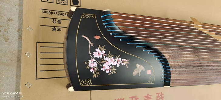 #节后鱼生#家里放不下高颜值的古筝琴转让含...