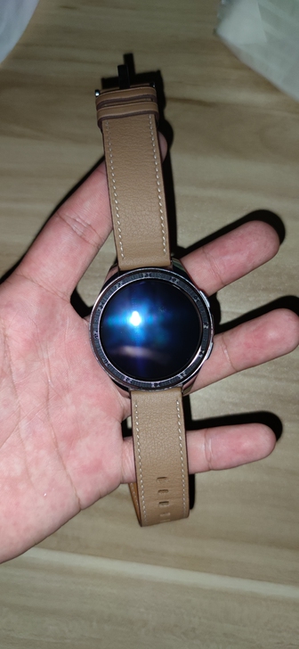 vivowatch46mm，成色95新，屏...