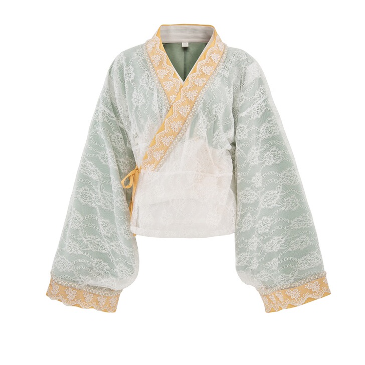 十三余 汉服