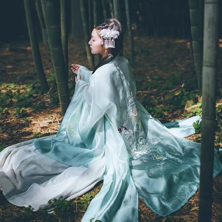 【清衣柜】【出/多换一】摸鱼儿白泽大袖衫 ...