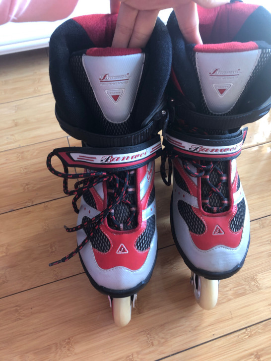 旱冰鞋单排，样品，有磨损，40码