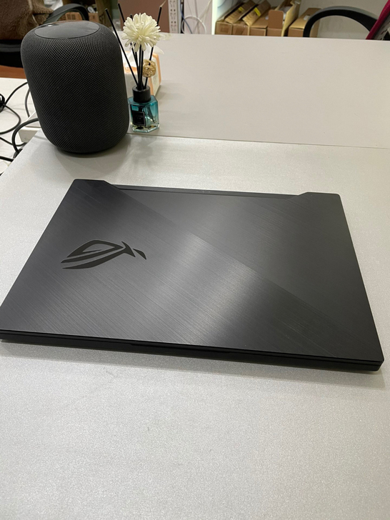 玩家国度ROG冰刃3S新锐 15寸超薄游戏本