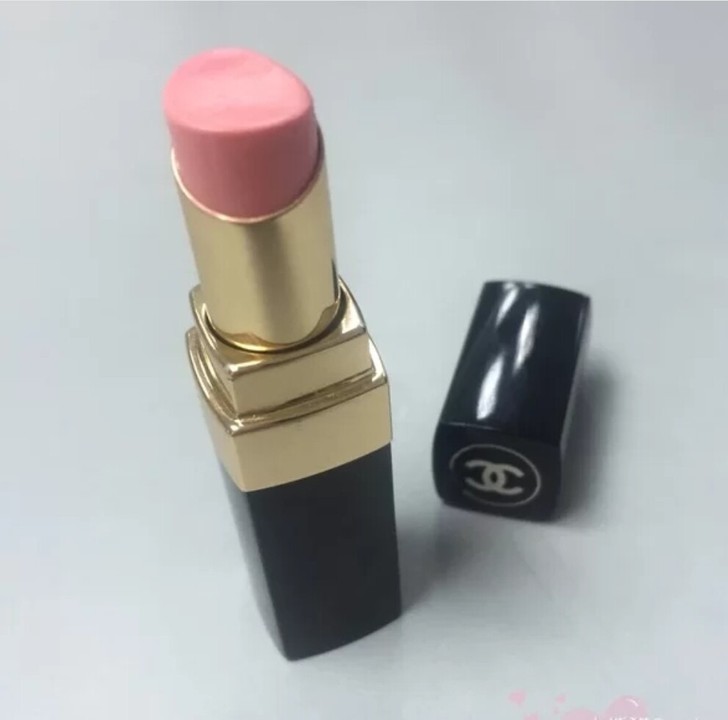 香奈儿可可小姐唇膏 Cocoshine56...