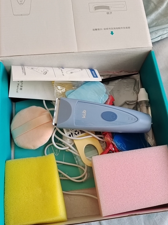 可优比婴童理发器，9成新60包邮不退换不还价