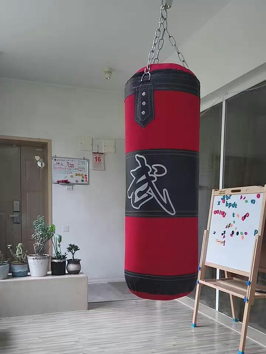 超低价！处理拳击空心沙袋，小朋友空心拳击沙...