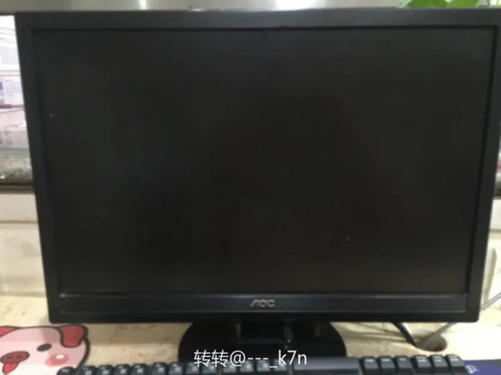 有几台19寸显示器 冠捷 华硕 hp...