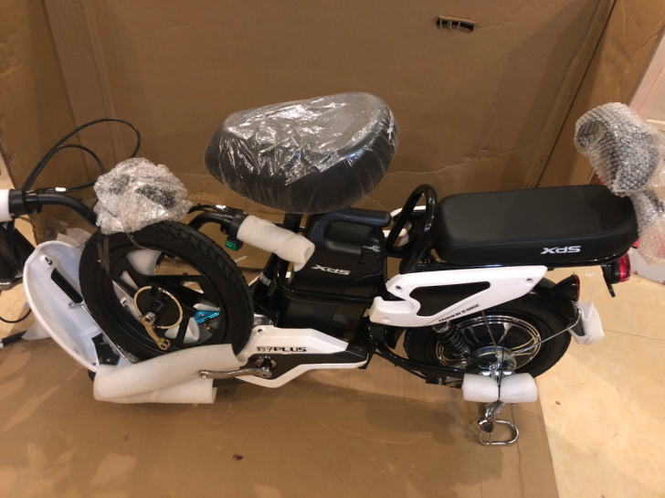 喜德盛豹子plus电动车，非雅迪爱玛新日绿...