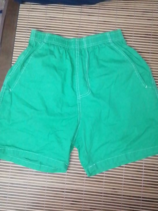 百搭短裤，颜色好看，显瘦的一款短裤