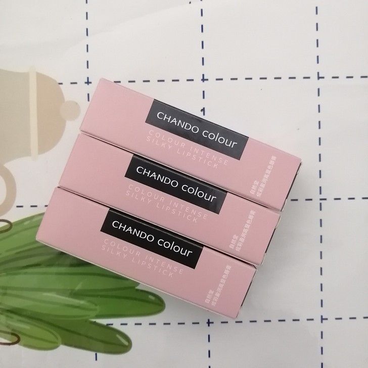 自然堂口红显白滋润不拔干