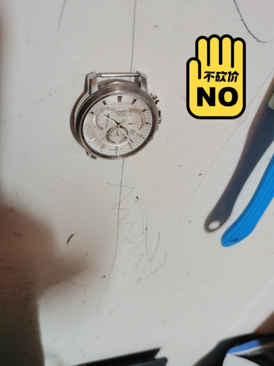 卡西欧，自从表带断了一直没换贴墙上，买时候...