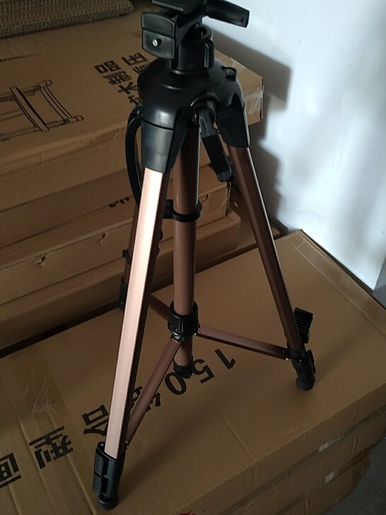 画架合金画架，各种颜色，大小手摇