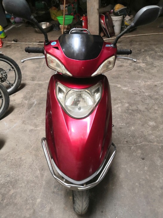 二手代步摩托车转让,一直在用的车,成色如图...