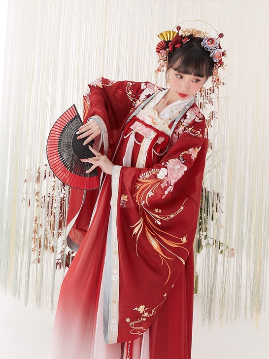 【十三余 小豆蔻儿】[盛唐朱砂] 对襟上衫...