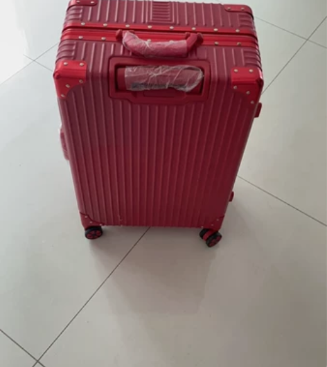 结婚行李箱 24寸 120自提 没用过，就...