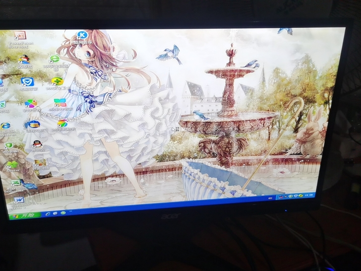 22寸LED电脑显示器不砍价